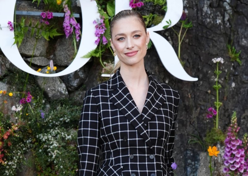 Ako su vam suknje često problematične, ovaj kroj mogao bi biti rješenje