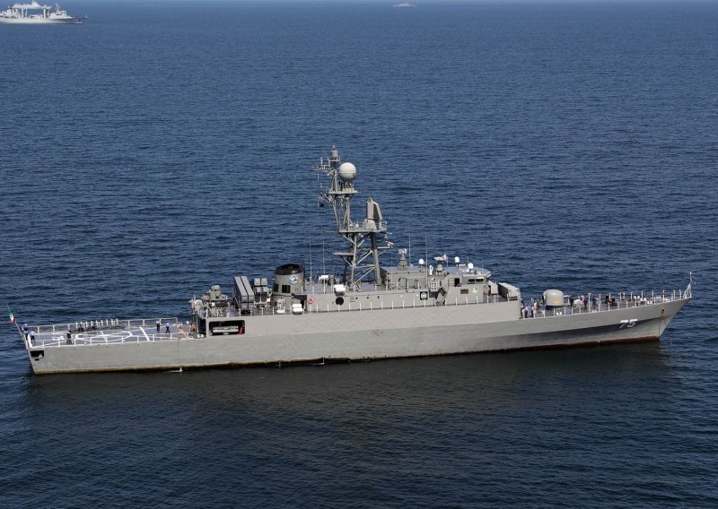 Što znamo o potopljenom iranskom brodu? Ponos mornarice sudjelovao u povijesnoj misiji