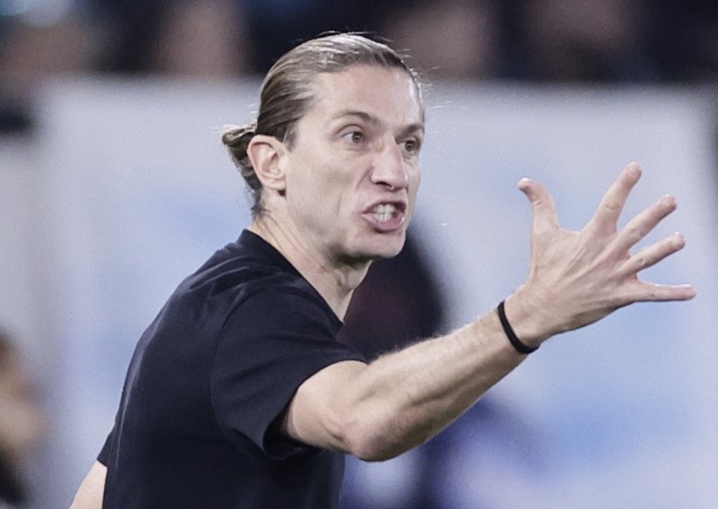 Osvojio je dvije titule pa nakon pobjede 8:0 dobio otkaz; sad je otkriven pravi razlog