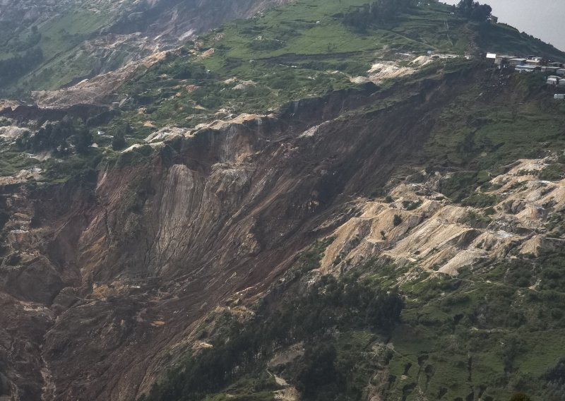 Odron zemlje u rudniku: Više od 200 mrtvih, poginula i djeca