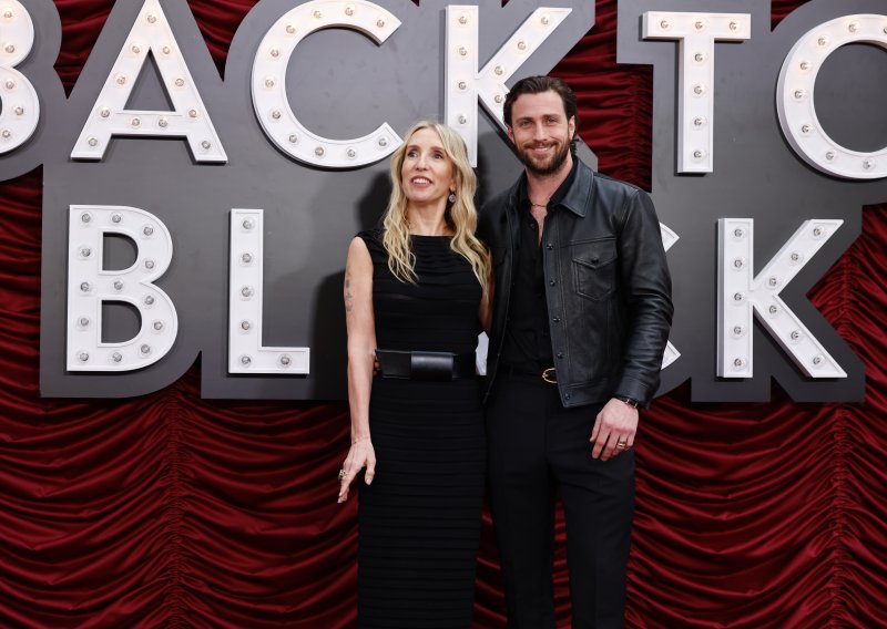 Aaron Taylor-Johnson 24 godine starijoj supruzi priredio je rođendan za pamćenje