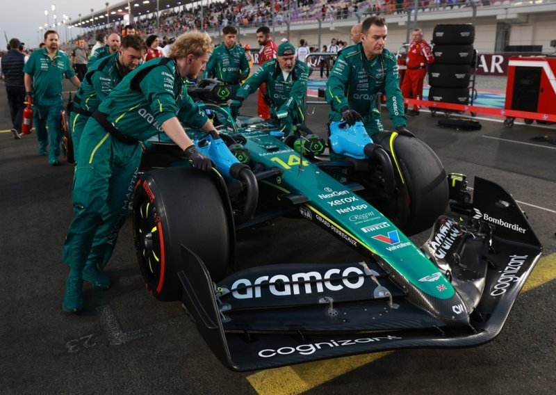 Strah u Aston Martinu: zabrinuti za zdravlje povlače vozače s utrke za VN Australije