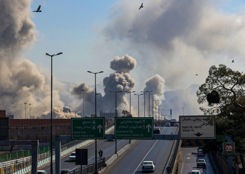 Iranski dronovi napali Azerbajdžan. Iran pogodio američki tanker?
