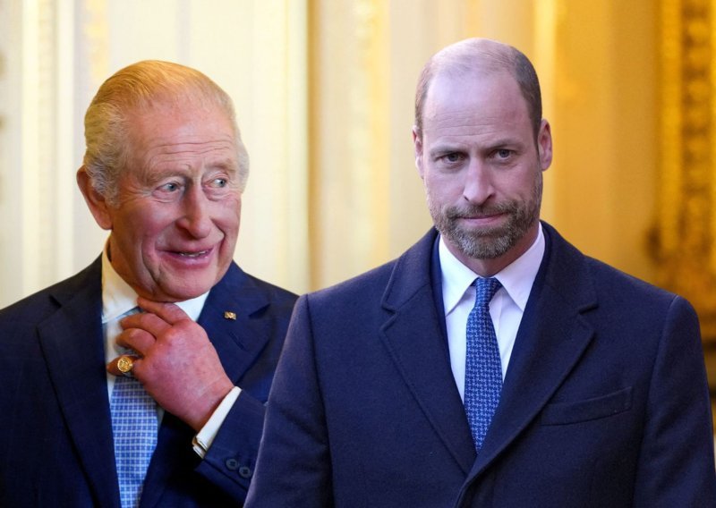 Sukob s kraljem: Princ William čisti svoj put do trona, prve na 'udaru' Beatrice i Eugenie