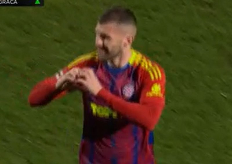 Pogledajte kako je Ante Rebić reagirao na zvižduke s tribina; njegova je gesta sve iznenadila