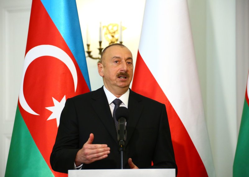 Predsjednik Azerbajdžana poludio: 'Pomogli smo im, a oni nas kukavički udaraju!'