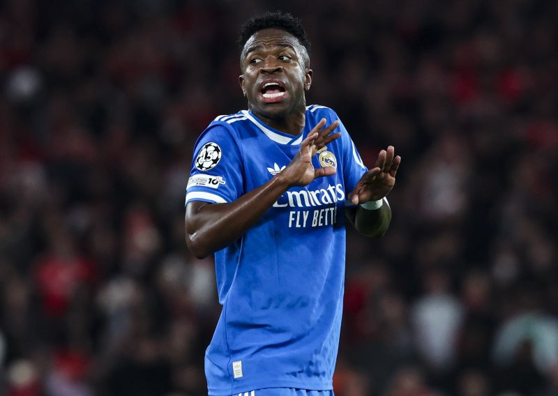 Pobuna zvijezda u Realu. 'Ako njega dovedete, mi odlazimo!'