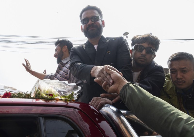 Bivši reper i dalje dominira na izborima u Nepalu, mladi ga masovno prate