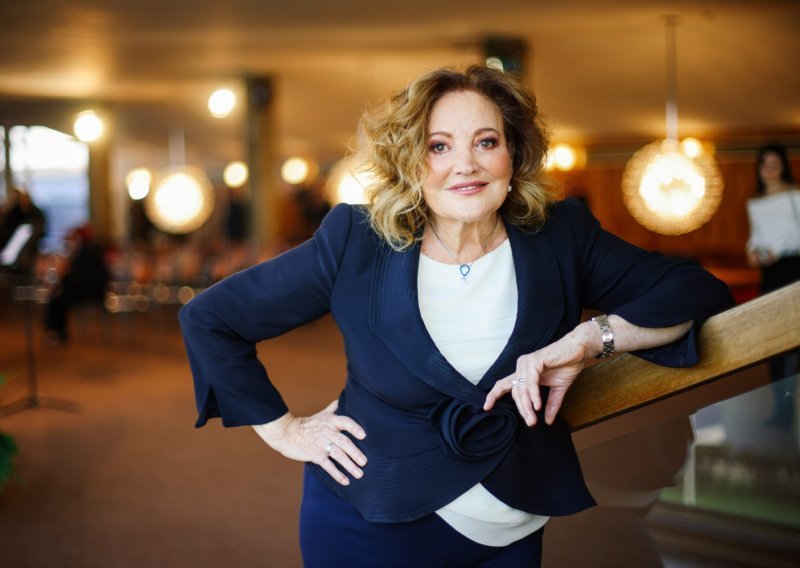 Tereza Kesovija zapjevala veliki hit E.T.-ja: Snimka nastupa opet gori na društvenim mrežama