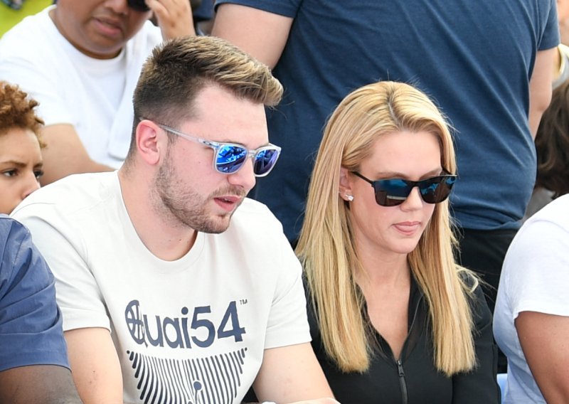 Ljubavi Luke Dončića i Anamarije Golteš došao je kraj? Izbrisana fotografija zaruka potvrdila sumnje