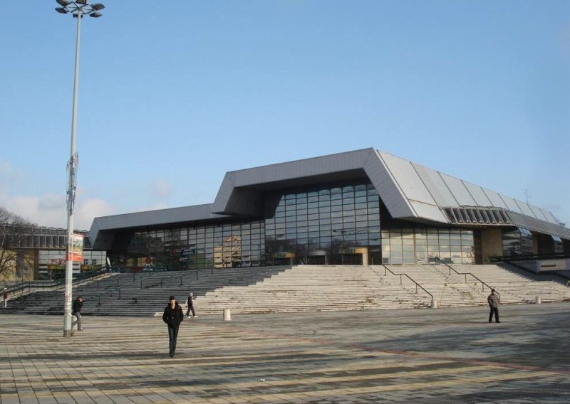 Udruge branitelja apeliraju na Cetinskog i Jozinovića: 'Ne pjevajte u dvorani gdje su mučeni Hrvati'