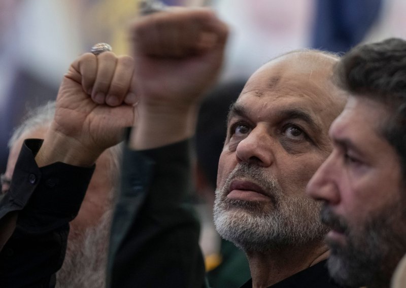 Revolucionarna garda ima novog šefa: Tko je Ahmad Vahidi, koji mora održati režim na životu