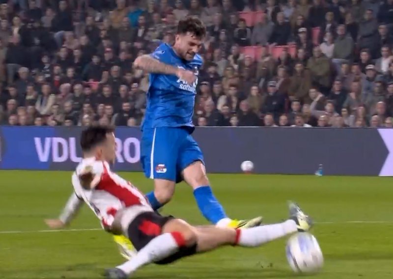 Fenomenalni Perišić briljirao u preokretu PSV-a. Pogledajte njegov potez dana i ludu ocjenu koju je dobio