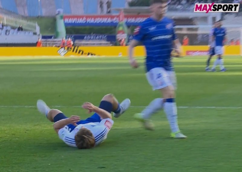 Pukštas pao kao pokošen: 'Uh... Od kakvog je materijala taj momak'