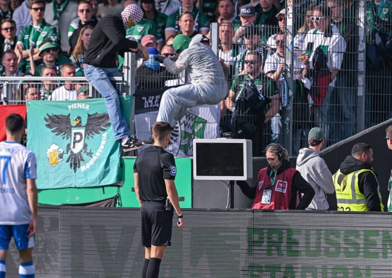 Nevjerojatne scene iz Njemačke: Navijači iskopčali VAR iz struje prije pregleda