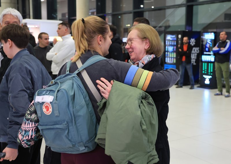Vraćeno tisuću Hrvata, drugima se preporučuje da ne idu na Bliski istok