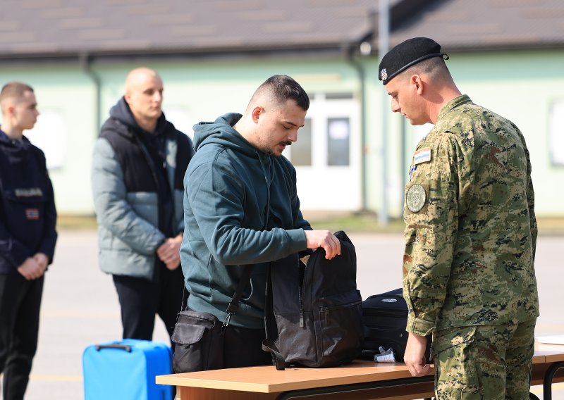 Vojarne se pune, što čeka ročnike? 'Nakon prve faze dolazi obuka koja je intenzivnija'