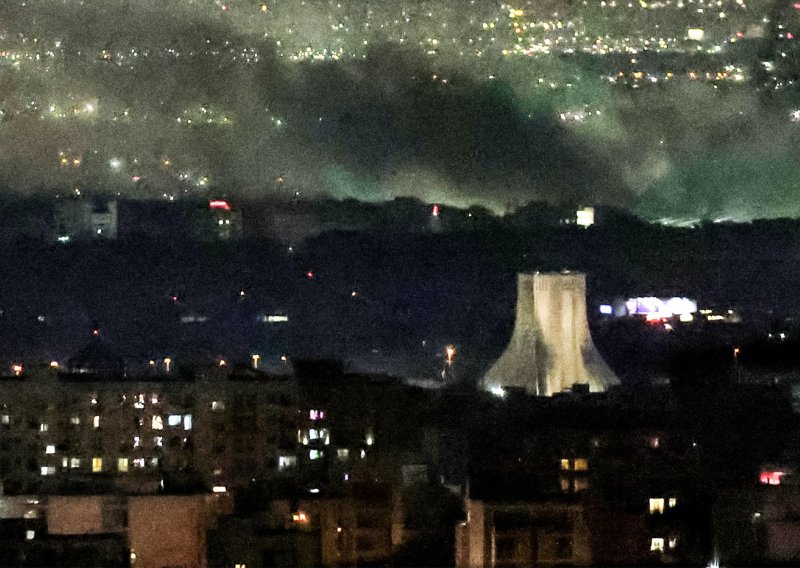 Iran pogodio američku bazu u Iraku s pet projektila; Trump objavio: Putin želi pomoći