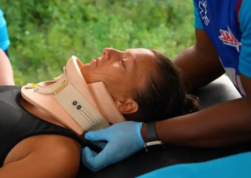 Uzbudljivo u 'Survivoru': Natjecateljica završila u bolnici, a pala su i prva izbacivanja