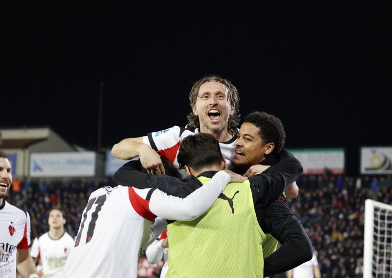 Pogledajte Modrićevu reakciju kada je sudac svirao kraj velikog derbija