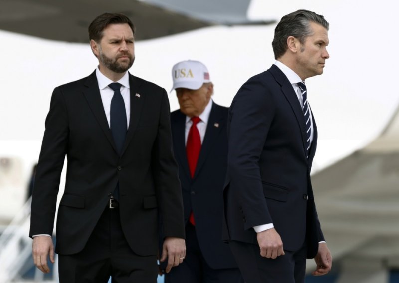 Pukotine u vrhu SAD-a: Vance sumnja u Pentagonovu verziju rata s Iranom