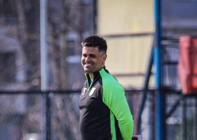 Dragovoljac smijenio legendu Rijeke i Dinama i doveo trenera iz  škole Barcelone