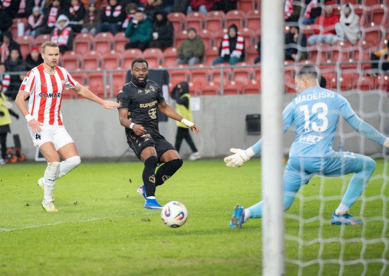 Tablica da te glava zaboli! U najluđoj ligi u Europi nitko ne zna tko će biti prvak, a najveći klub je u zoni ispadanja