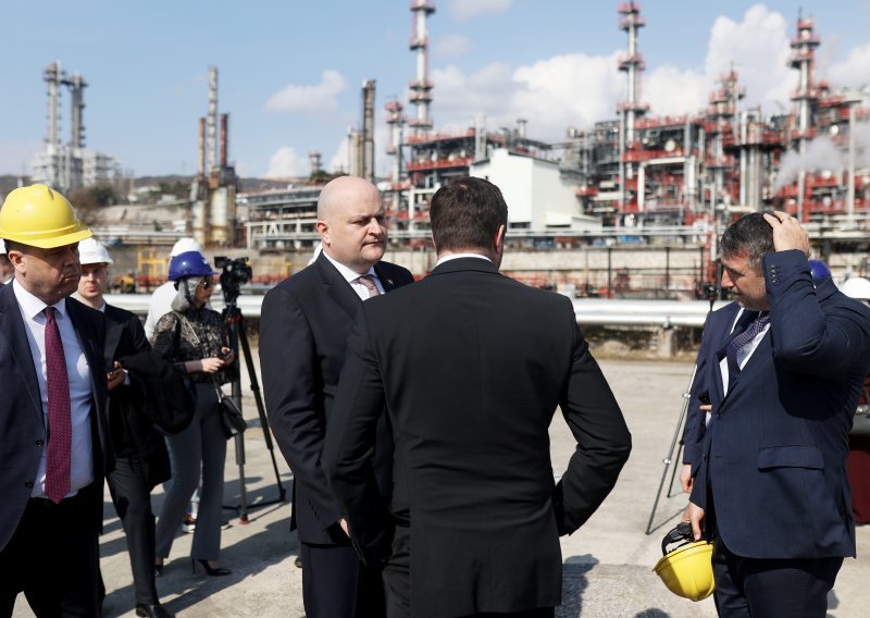 Završen projekt nadogradnje rafinerije u Rijeci: Prerađivati će 4 milijuna tona nafte godišnje
