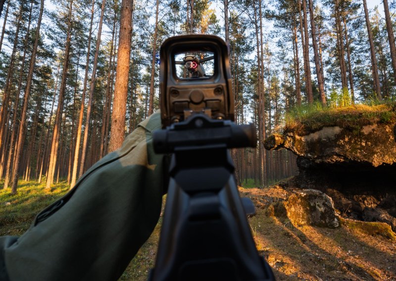 Ukrajina poslala stručnjake za obaranje dronova u tri zemlje Bliskog istoka