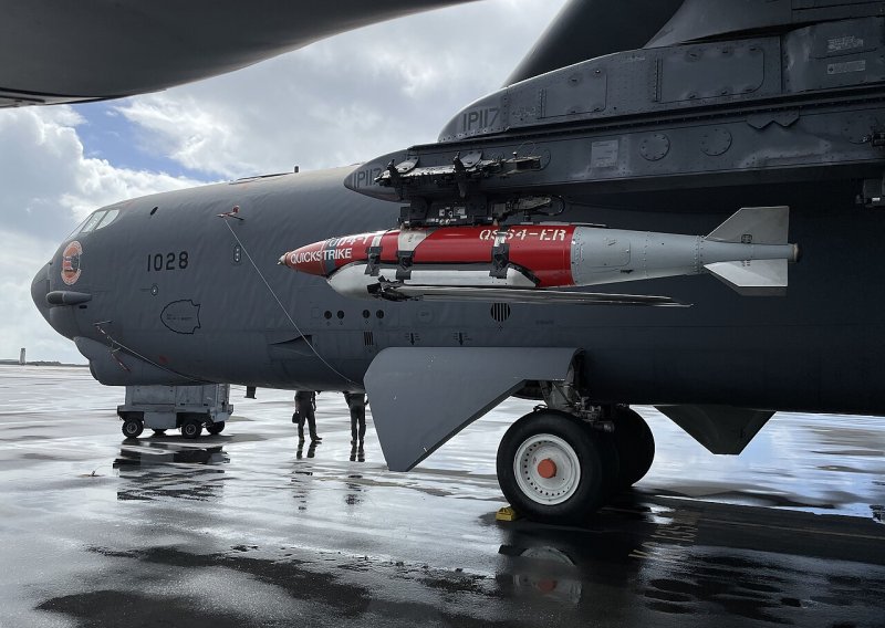 SAD napao raketne položaje u Hormuškom tjesnacu; Netanyahu: Slijedi još iznenađenja