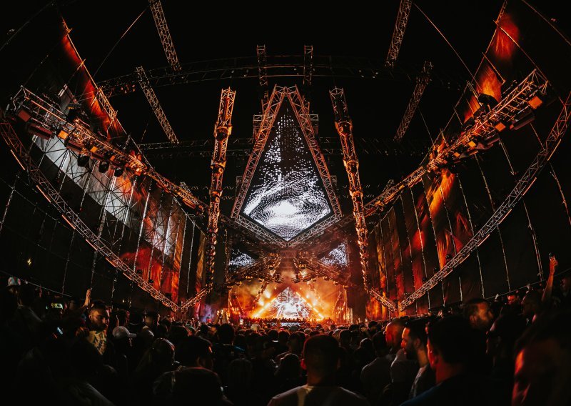 Svjetska mega zvijezda Calvin Harris prvi put stiže na ULTRA Europe pozornicu