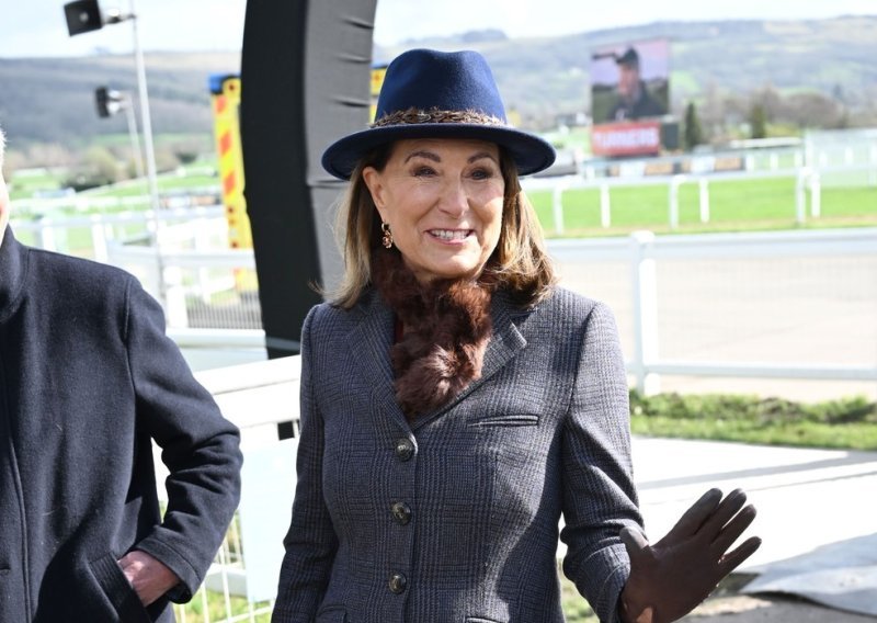 Zaboravite trendove: Dnevni boravak Carole Middleton vraća vjeru u klasiku