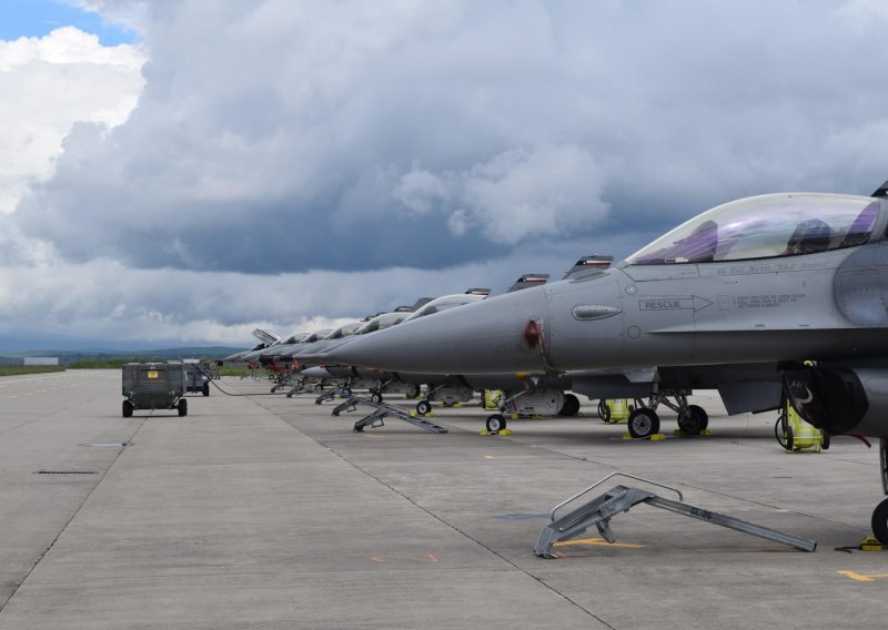 Iran zaprijetio 'potpunim uništenjem', cijene energenata eksplodirale: SAD najavio najžešći udar dosad