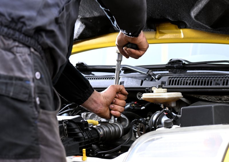 Imate auto stariji od šest godina? Evo kada najviše raste rizik od kvara