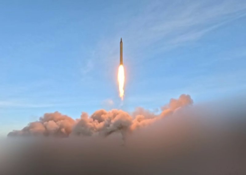 NATO opet u akciji: Srušili iransku balističku raketu iznad Turske