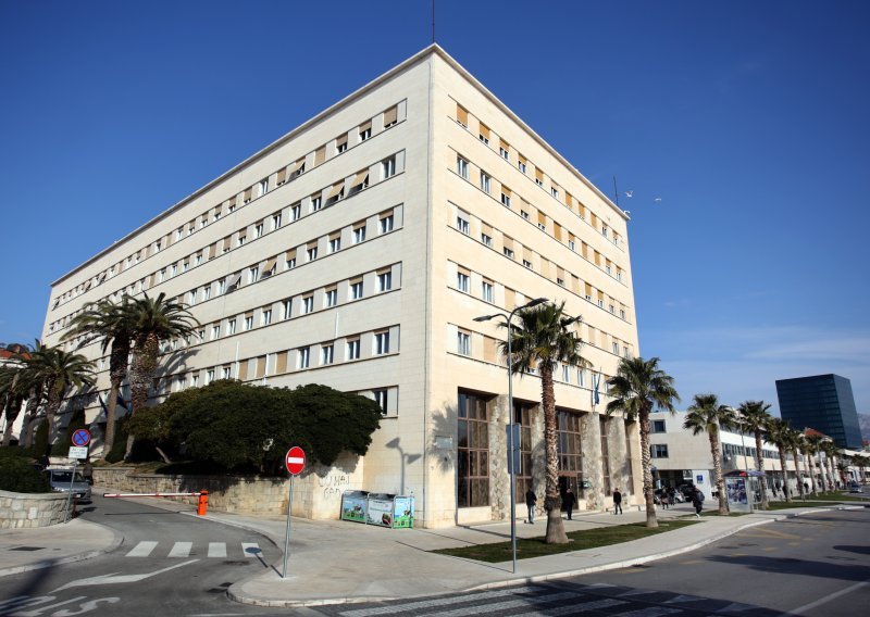 Rastu plaće u splitskoj Gradskoj upravi: Ispravlja se nepravda