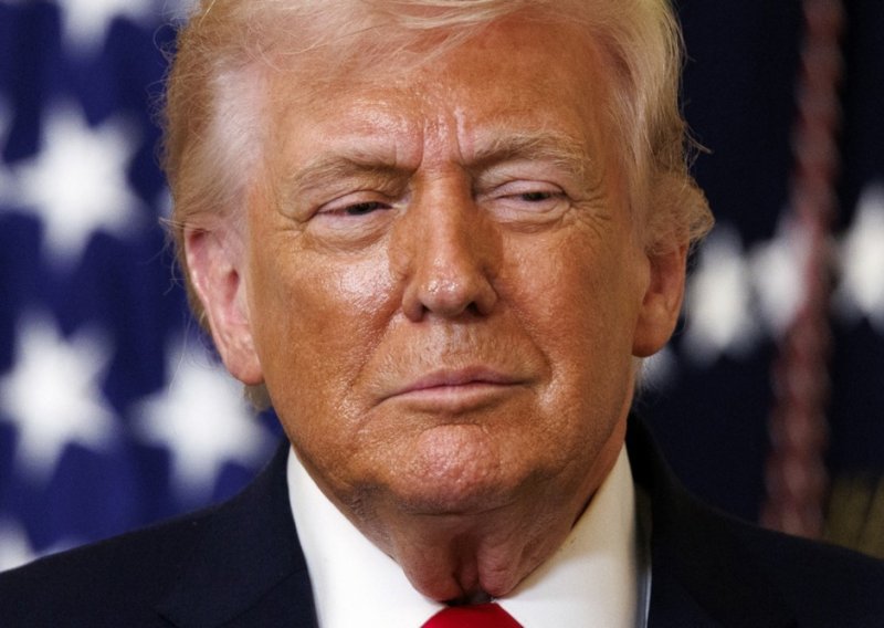 Trump dao novi 'rok' za kraj rata: 'Velika mi je čast ubijati poremećene gadove'