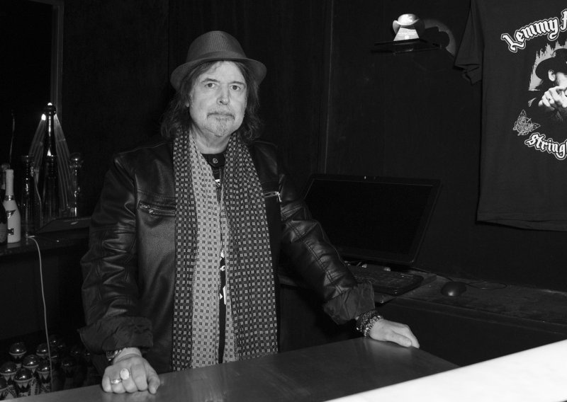 Preminuo gitarist Motörheada Phil Campbell, autor riffova koji su obilježili metal