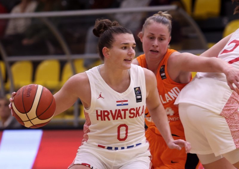 Pogledajte težak poraz hrvatskih košarkašica; ostale su 'zamrznute' na minus 20