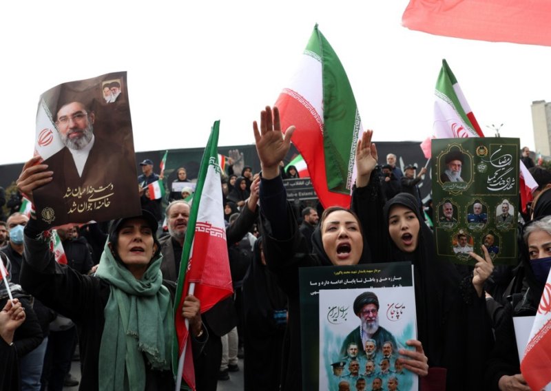 'AI ajatolah': Gdje se zapravo krije iranski veliki vođa i zašto režim lažira njegove snimke