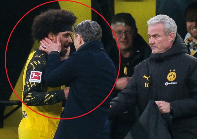 Pogledajte obračun Nike Kovača i Adeyemija; uhvatio ga je za vrat i odgurnuo