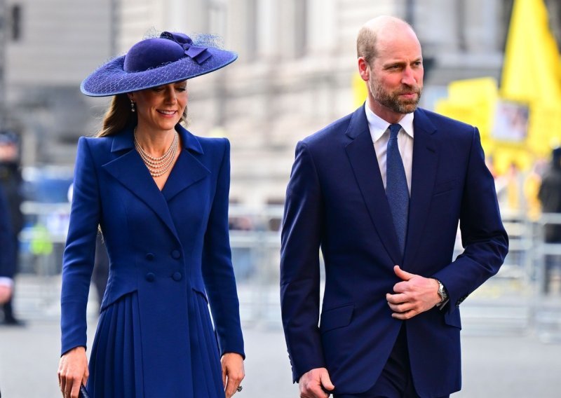 Princ William podijelio nikad viđenu fotografiju iz djetinjstva i prisjetio se svoje majke