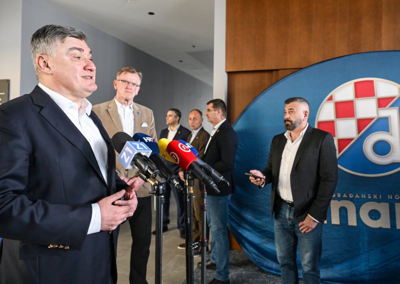 Zoran Milanović: Sve je obična predstava