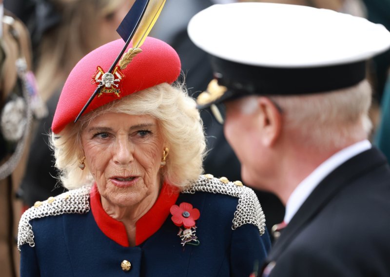 Kraljica Camilla ovo nikada nije oprostila Andrewu: Došlo je vrijeme da mu konačno uzvrati