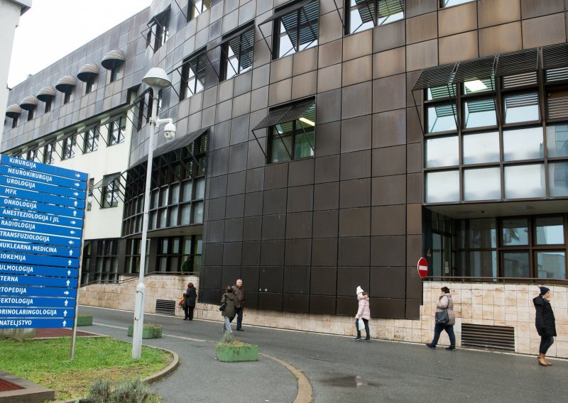 Podignuta optužnica: Osječkog liječnika terete za seksualno zlostavljanje maloljetnica