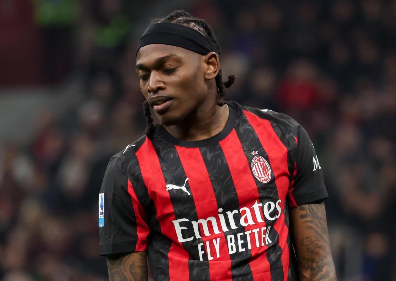 Pogledajte kako je reagirao Milanov as kada ga je trener izvadio iz igre