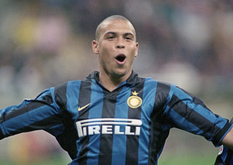 Pravi Ronaldo izabrao idealnih 11 svih vremena: Teško je složiti moćniju momčad od ove