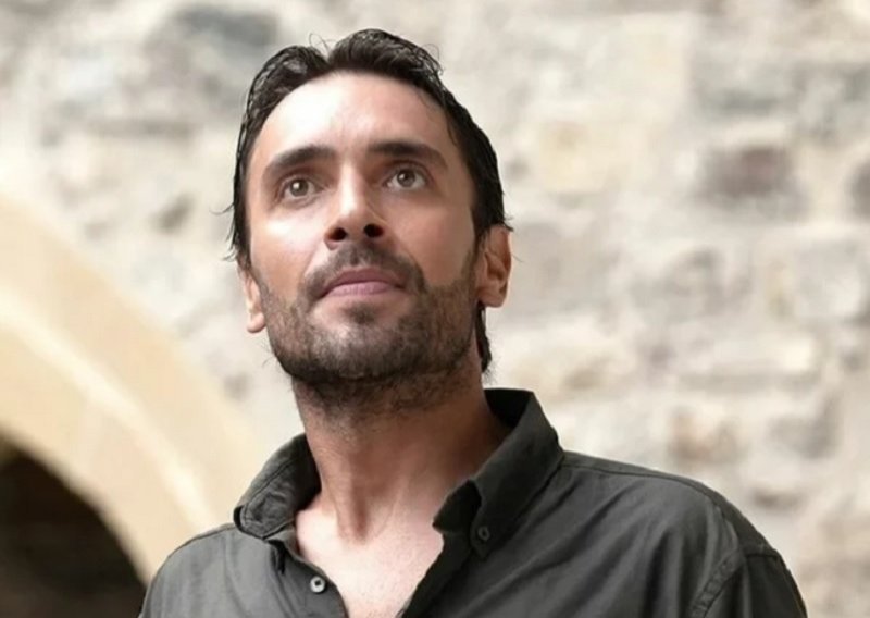 Turski glumac iz serije 'Crno more' otvorio dušu: 'S Adilom dijelim istu sudbinu'