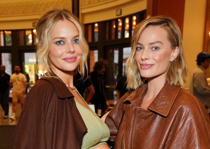 Sličnost je nevjerojatna: Margot Robbie pozirala s trudnom kolegicom