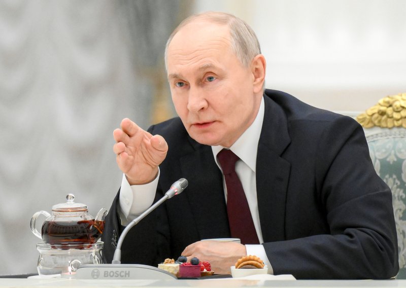 Otkriveno kako točno Rusija pomaže Iranu: Moskva šalje ključne podatke o kretanju američkih snaga